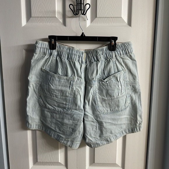 We the Free Shorts - Picture 2 of 3